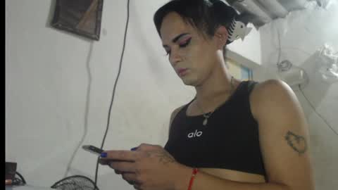 Snapshot of analia_smith chatting on 06-01-26, 05:47 Analia smith online show from 06-01-26, 05:47