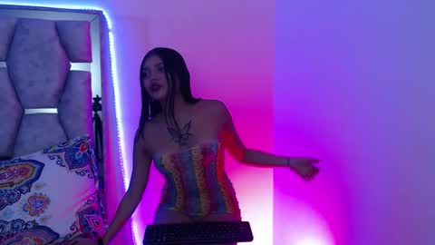 Snapshot of analymilles chatting on 11-20-25, 03:50 analymilles online show from 11-20-25, 03:50