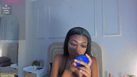 anamonroee online show from 02-03-26, 07:52