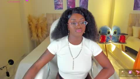 A N A  my connection hours are from 600 pm to 12 pm Colombian time online show from 07-23-26, 12:47