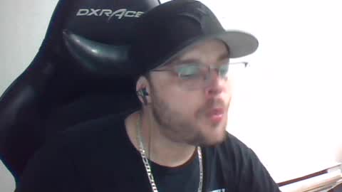 Snapshot of anarchyy1994 chatting on 06-16-26, 08:28 anarchyy1994 online show from 06-16-26, 08:28
