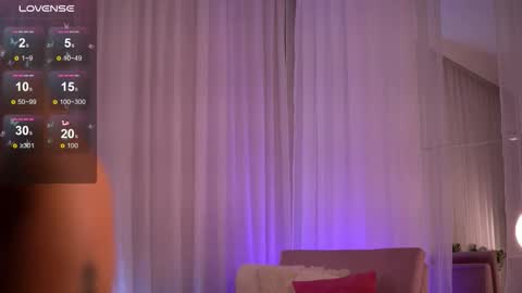 Anna online show from 11-19-25, 10:32