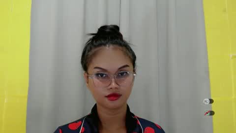 Snapshot of anaruru_ chatting on 12-13-24, 03:00 ANA online show from 12-13-24, 03:00