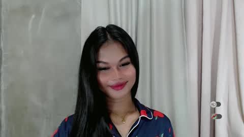 Snapshot of anaruru_ chatting on 12-17-24, 02:55 ANA online show from 12-17-24, 02:55