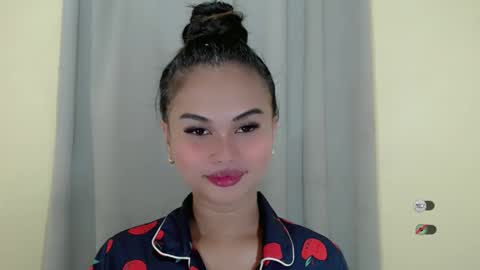 Snapshot of anaruru_ chatting on 02-08-25, 02:27 ANA online show from 02-08-25, 02:27