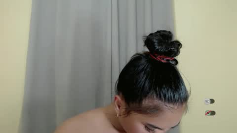 Snapshot of anaruru_ chatting on 02-09-25, 08:34 ANA online show from 02-09-25, 08:34