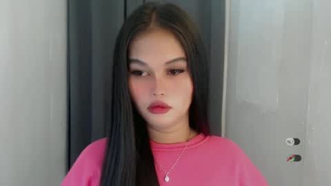 Snapshot of anaruru_ chatting on 06-15-26, 12:40 ANA online show from 06-15-26, 12:40