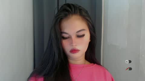 Snapshot of anaruru_ chatting on 06-22-26, 10:23 ANA online show from 06-22-26, 10:23