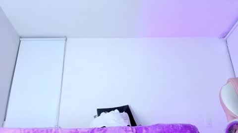 Anastacia online show from 12-13-24, 02:32