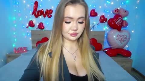 Snapshot of anastacyyellig chatting on 02-17-25, 12:05 anastacyyellig online show from 02-17-25, 12:05