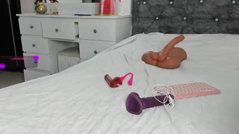  ANASTASIA DANGER  online show from 01-09-25, 12:30