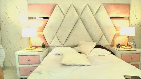 anastasia_marco online show from 02-10-25, 03:21