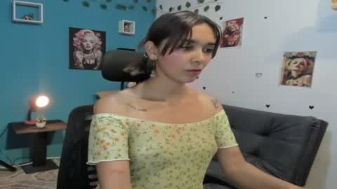Snapshot of anastasia_tuya chatting on 06-27-26, 02:16 anastasia online show from 06-27-26, 02:16