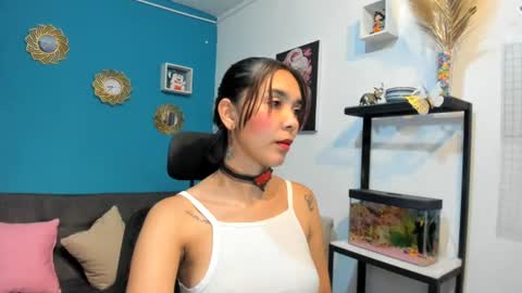 Snapshot of anastasia_tuya chatting on 07-29-26, 01:37 anastasia online show from 07-29-26, 01:37