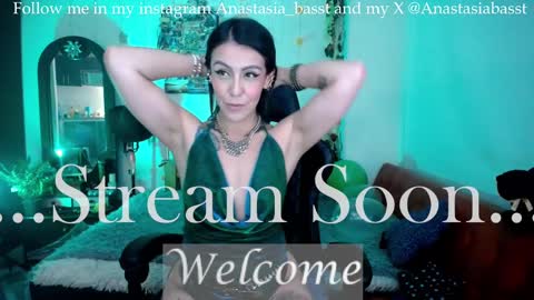 Jennyfer.... but u can say me Anastasia online show from 02-16-25, 05:15