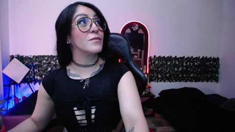 Jennyfer.... but u can say me Anastasia online show from 11-14-25, 06:12