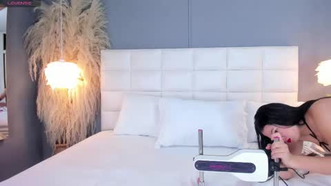 A N A S T A S I A online show from 12-18-25, 05:19