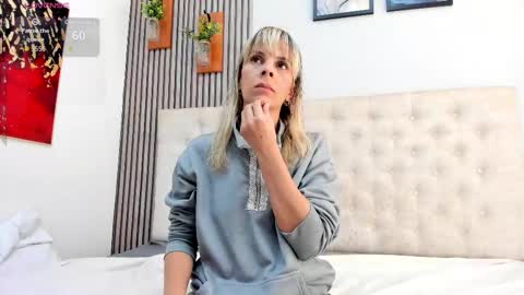 anastasia online show from 11-21-25, 11:42