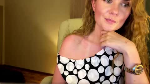 Ana online show from 06-30-26, 11:06