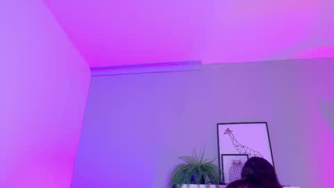 Kendra  online show from 11-03-25, 10:16