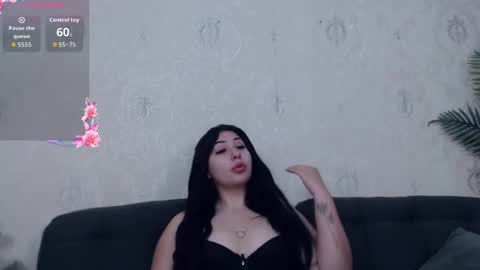 Snapshot of anaysdivine chatting on 09-20-25, 03:40 Anays online show from 09-20-25, 03:40