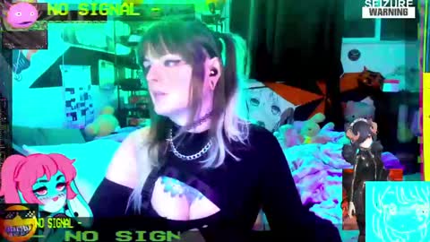 Snapshot of anchew chatting on 04-28-26, 07:02 ANIME NIGHTS JOIN OUR DISCORD online show from 04-28-26, 07:02
