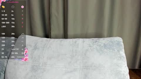 Snapshot of and1sa chatting on 11-30-25, 04:55 Andisa online show from 11-30-25, 04:55