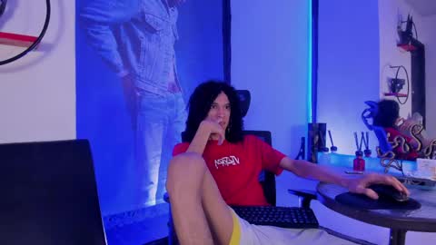 anddy_hugecock online show from 05-15-26, 01:40