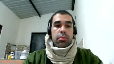 Snapshot of andersonbenitez77 chatting on 06-01-26, 09:00 SoyRickMano online show from 06-01-26, 09:00