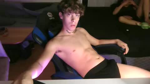 andertwink online show from 04-15-26, 02:51