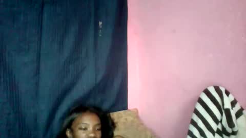 Snapshot of andohh237973 chatting on 10-30-25, 01:56 andohh237973 online show from 10-30-25, 01:56