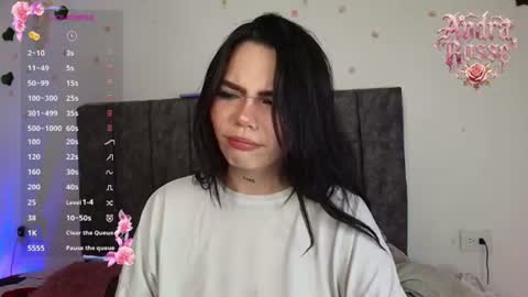 Andra de la Rosse online show from 07-25-26, 05:21