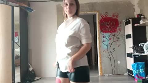 Emily online show from 07-28-26, 12:48