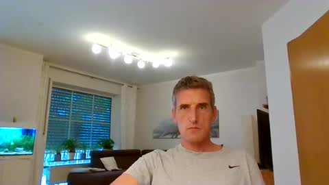 Name online show from 07-26-26, 03:19