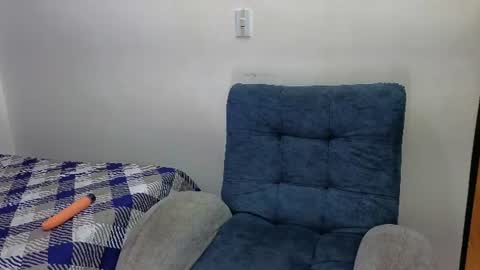 Snapshot of andre_milf chatting on 07-21-26, 03:42 ANDREA online show from 07-21-26, 03:42