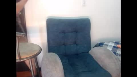 Snapshot of andre_milf chatting on 07-22-26, 04:04 ANDREA online show from 07-22-26, 04:04