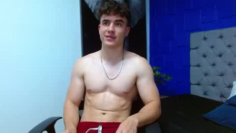 Snapshot of andre_parker chatting on 03-09-25, 12:00 Andre Parker online show from 03-09-25, 12:00