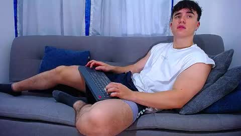 Andre Parker online show from 11-27-25, 01:29