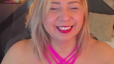 Snapshot of andre_soto_ chatting on 07-21-26, 02:14 A N D R E online show from 07-21-26, 02:14