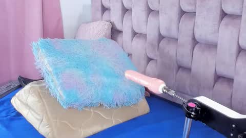 Andrea bigtits69 online show from 04-02-26, 12:19