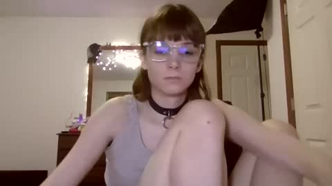 Snapshot of andrea_davenport chatting on 12-06-24, 04:47 andrea online show from 12-06-24, 04:47