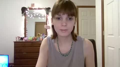 Snapshot of andrea_davenport chatting on 01-12-25, 04:10 andrea online show from 01-12-25, 04:10