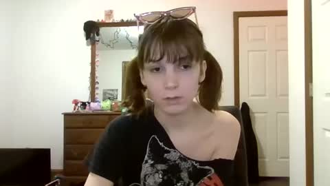 Snapshot of andrea_davenport chatting on 01-16-25, 03:34 andrea online show from 01-16-25, 03:34