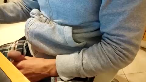 andrea_feetlover online show from 10-21-25, 05:30