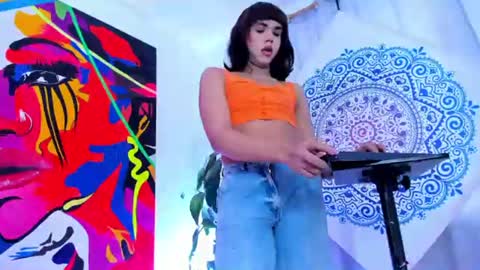 Andrea online show from 06-17-26, 07:59