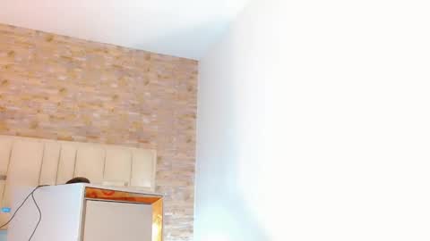 ANDREINA online show from 04-12-26, 03:00