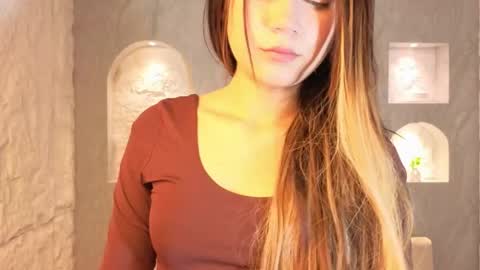 Snapshot of andrea_tx chatting on 06-04-26, 01:17 andrea_tx online show from 06-04-26, 01:17