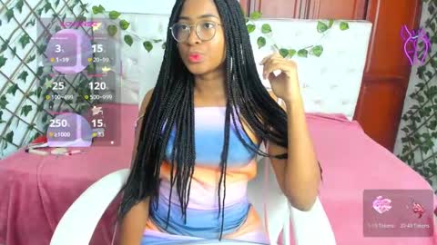 Naomi Andrea Daviss online show from 11-12-25, 11:32