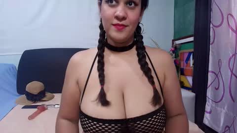 Andrea online show from 09-28-25, 07:41