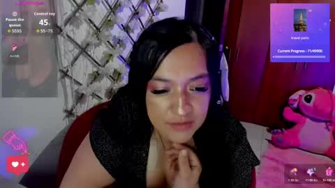 Snapshot of andreacohenz chatting on 05-06-26, 03:02 andrea online show from 05-06-26, 03:02